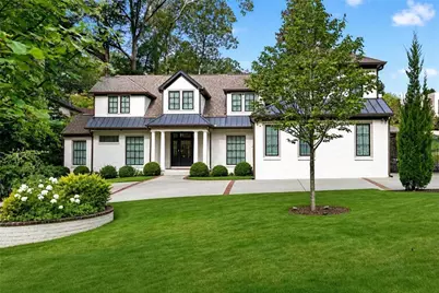 3230 W Andrews Dr, Atlanta, GA 30305 - Photo 2