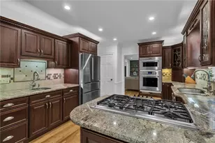 230 Clipper Bay Dr, Alpharetta, GA 30005 - Photo 12