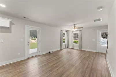 347 Shalloway Drive NE, Kennesaw, GA 30144 - Photo 10