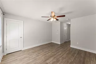347 Shalloway Dr NE, Kennesaw, GA 30144 - Photo 4