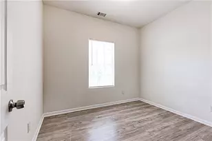 987 Dimmock St SW, Atlanta, GA 30310 - Photo 8