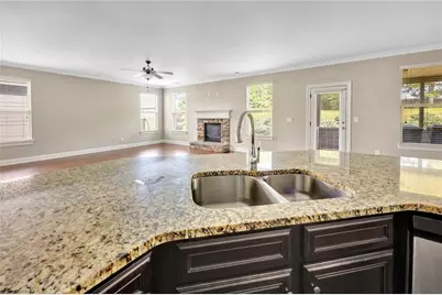 910 Southfork Drive, Loganville, GA 30052 - Photo 26