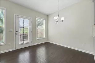 385 Provenance Dr, Sandy Springs, GA 30328 - Photo 10