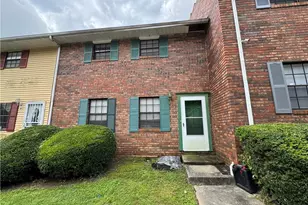 6354 Shannon Pkwy, Union City, GA 30291 - Photo 1