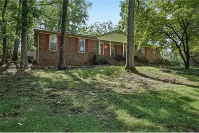 1025 Greenwood Acres Drive, Cumming, GA 30040 - Photo 4