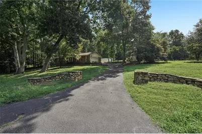 1025 Greenwood Acres Drive, Cumming, GA 30040 - Photo 2