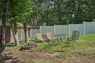 1025 Greenwood Acres Dr, Cumming, GA 30040 - Photo 38