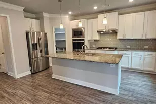 352 Newshaw Dr, Lawrenceville, GA 30046 - Photo 16