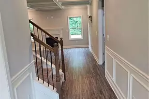 352 Newshaw Dr, Lawrenceville, GA 30046 - Photo 2