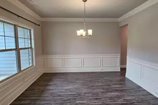 352 Newshaw Dr, Lawrenceville, GA 30046 - Photo 4