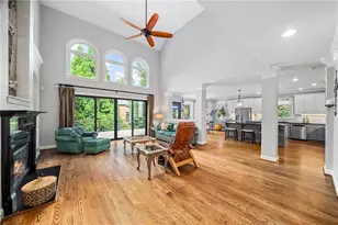 710 Lake Medlock Dr, Johns Creek, GA 30022 - Photo 14