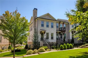 136 Everley Walk, Alpharetta, GA 30009 - Photo 2