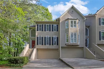 2588 Oakwood Way SE, Smyrna, GA 30080 - Photo 2