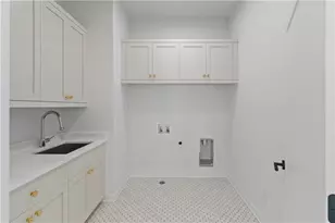 251 Traditions Dr, Alpharetta, GA 30004 - Photo 76