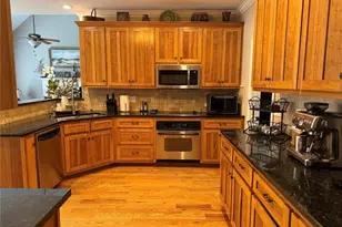 6741 Great Water Dr, Flowery Branch, GA 30542 - Photo 16