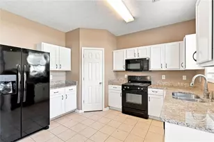3063 Kentmere Dr, Cumming, GA 30040 - Photo 8
