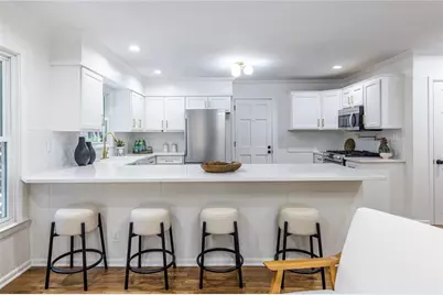 693 N Superior Avenue, Decatur, GA 30033 - Photo 14