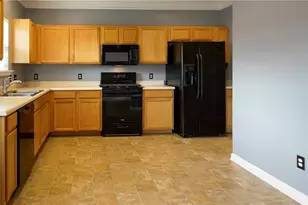 2416 Black Forest Dr, Conyers, GA 30012 - Photo 8
