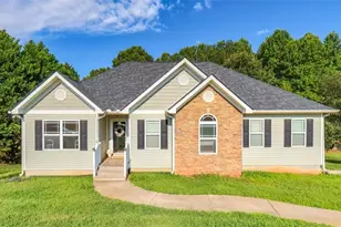 208 Oaken Bucket Dr, Temple, GA 30179 - Photo 1