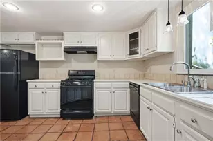 110 Bitternut Cir, Roswell, GA 30076 - Photo 24