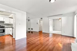 2901 Lenox Rd NE, Atlanta, GA 30324 - Photo 4