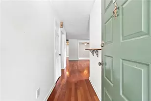 2901 Lenox Rd NE, Atlanta, GA 30324 - Photo 2