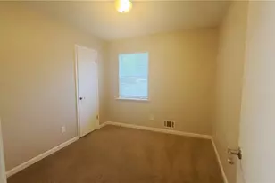 141 Hemlock Cir, Lawrenceville, GA 30046 - Photo 16