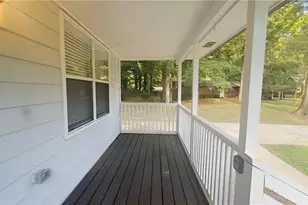 141 Hemlock Cir, Lawrenceville, GA 30046 - Photo 2