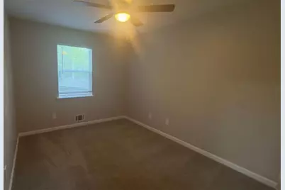 141 Hemlock Circle, Lawrenceville, GA 30046 - Photo 14