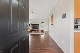 7001 Kingston Ln, McDonough, GA 30253 - Photo 6