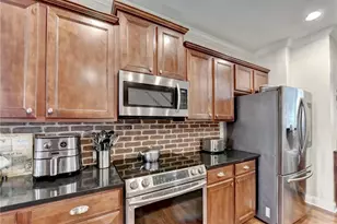 2797 Laurel Valley Trail, Buford, GA 30519 - Photo 4