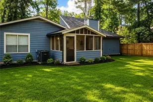 37 Windgate Dr, Riverdale, GA 30274 - Photo 2