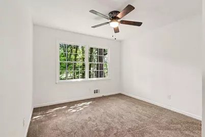 1915 Lisa Lane, Riverdale, GA 30296 - Photo 18