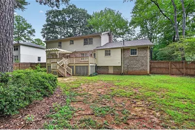 4682 Stonehenge Drive, Dunwoody, GA 30360 - Photo 26