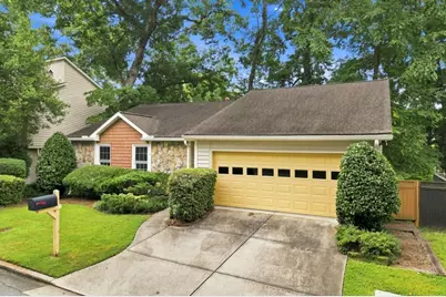 1057 Capital Club Circle NE, Atlanta, GA 30319 - Photo 2
