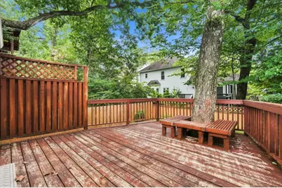 1057 Capital Club Circle NE, Atlanta, GA 30319 - Photo 32