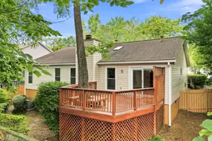 1057 Capital Club Cir NE, Atlanta, GA 30319 - Photo 34