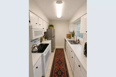 6402 Park Avenue #B4, Sandy Springs, GA 30342 - Photo 4