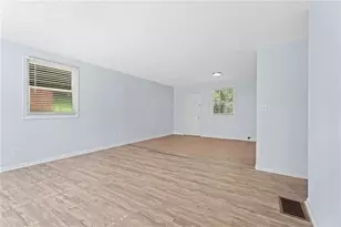 376 Cologne Dr SE, Atlanta, GA 30354 - Photo 6