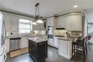 5332 Candleberry Dr SW, Lilburn, GA 30047 - Photo 18