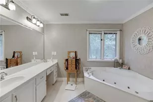 5332 Candleberry Dr SW, Lilburn, GA 30047 - Photo 30