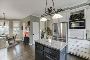 5332 Candleberry Dr SW, Lilburn, GA 30047 - Photo 20