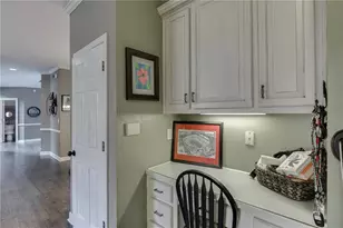 5332 Candleberry Dr SW, Lilburn, GA 30047 - Photo 22