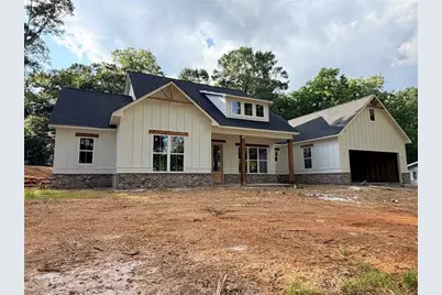 207 Walton Street, Loganville, GA 30052 - Photo 1
