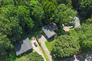 5824 Golden West Trail SW, Lilburn, GA 30047 - Photo 42