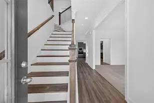 982 Homepark Circle, Buford, GA 30518 - Photo 4
