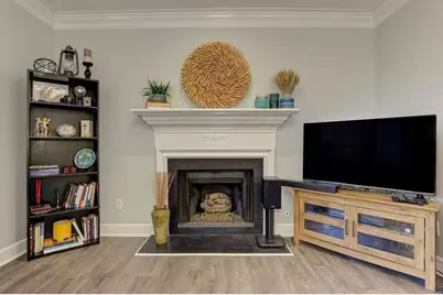 27 Mount Vernon Circle, Atlanta, GA 30338 - Photo 10