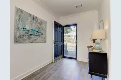27 Mount Vernon Circle, Atlanta, GA 30338 - Photo 4