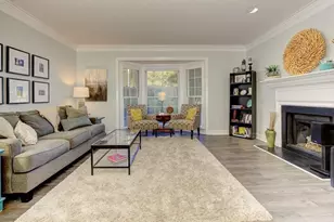 27 Mt Vernon Cir, Atlanta, GA 30338 - Photo 6