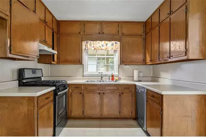 2069 Elmwood Circle, Snellville, GA 30078 - Photo 24